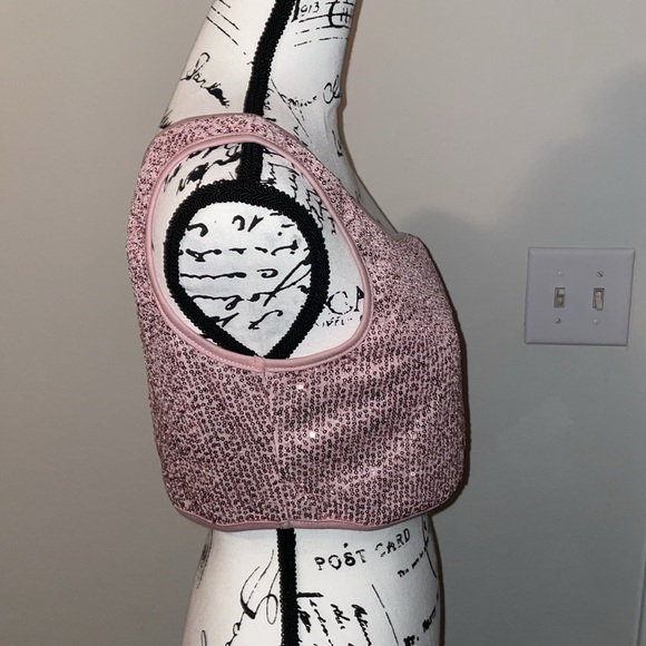 Pink top - Picture 5 of 7